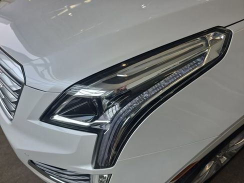 Used 2019 Cadillac XT5 Premium Luxury AWD/4WD image 30
