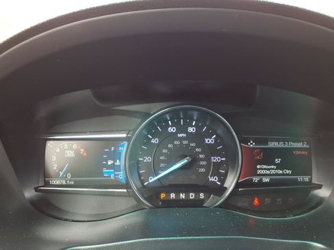 Used 2018 Ford Explorer XLT w/ Equipment Group 202A AWD/4WD image 19