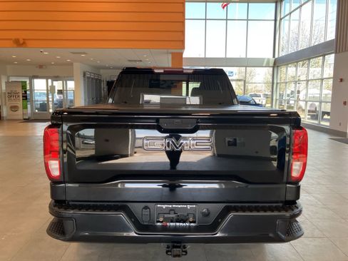 Used 2021 GMC Sierra 1500 Elevation w/ Preferred Package image 6