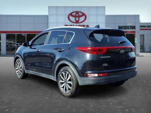 Used 2017 Kia Sportage EX w/ EX Premium Package image 4