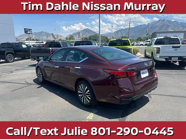 Used 2025 Nissan Altima 2.5 SV AWD/4WD image 8