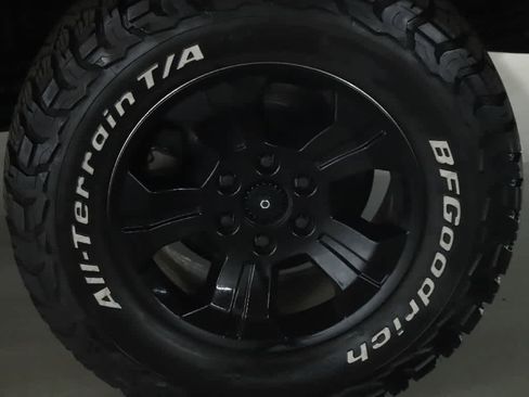 Used 2018 Chevrolet Silverado 1500 LTZ Z71 AWD/4WD image 39