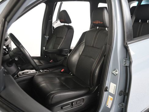 Used 2022 Honda Pilot TrailSport image 30