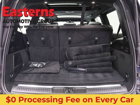 Used 2025 Jeep Grand Wagoneer Series II Obsidian w/ Quick Order Packagew 28T AWD/4WD image 9