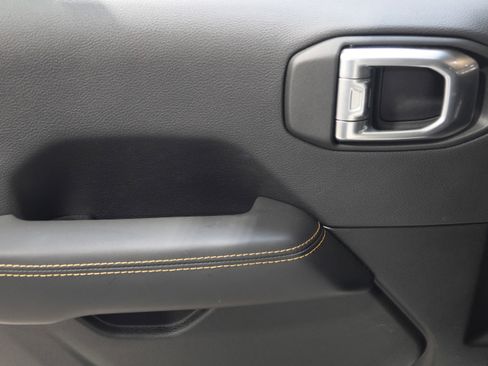 Used 2024 Jeep Wrangler Sahara w/ Technology Group image 33