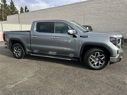 Used 2024 GMC Sierra 1500 SLT w/ SLT Premium Plus Package image 3