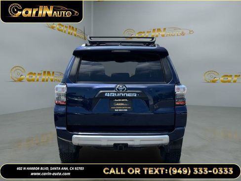 Used 2018 Toyota 4Runner TRD Off-Road Premium AWD/4WD image 7