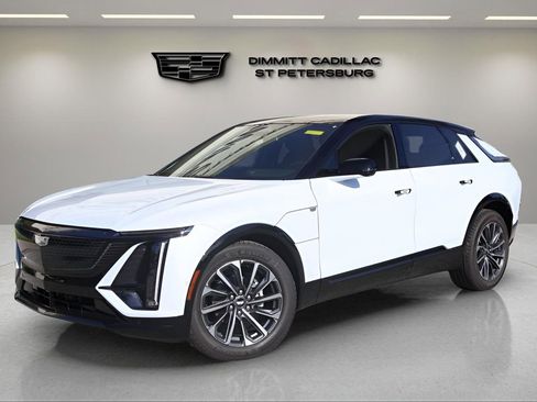 New 2026 Cadillac Lyriq Sport RWD image 1