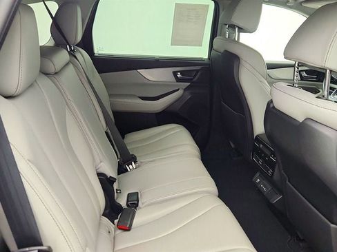 Used 2023 Acura MDX SH-AWD w/ Technology Package image 23