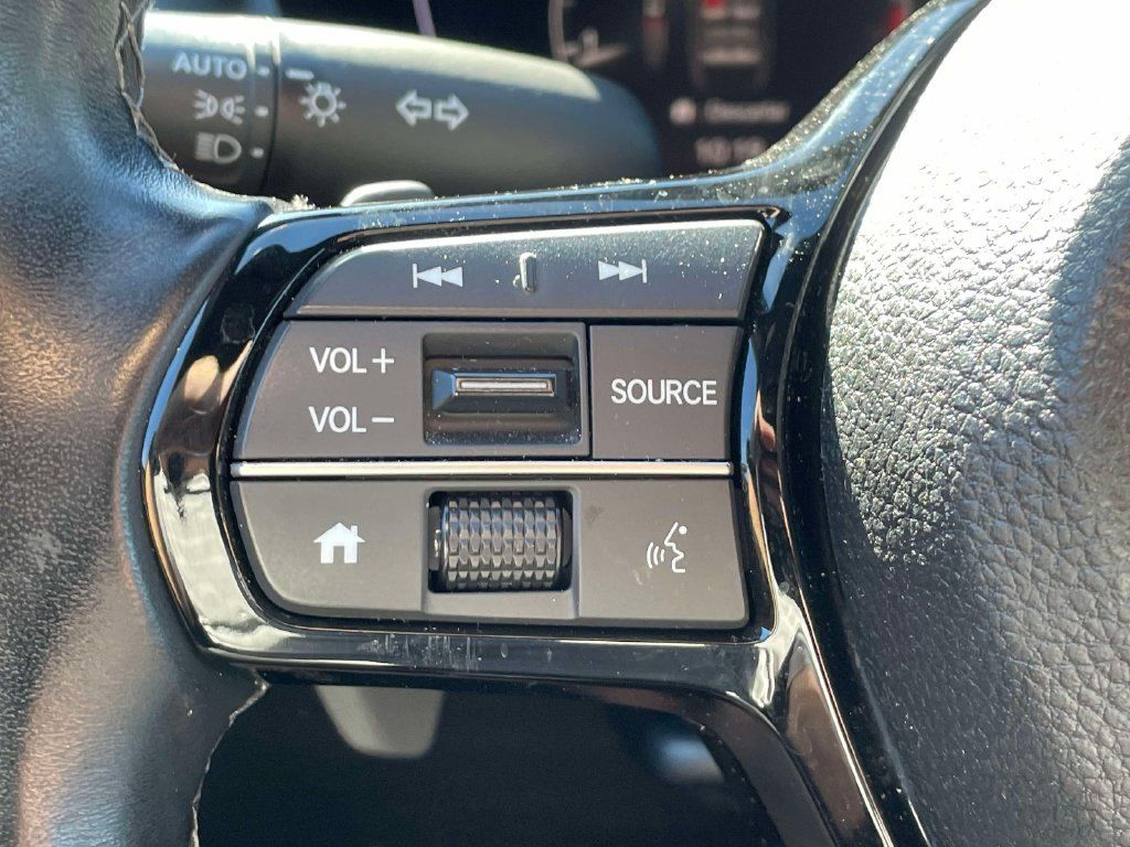 Used 2025 Honda Civic Sport image 30