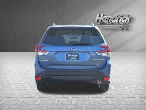 Certified 2023 Subaru Forester Limited image 8