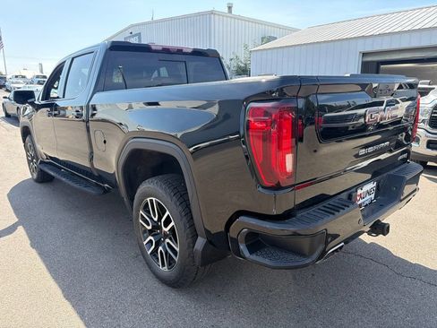 Used 2022 GMC Sierra 1500 AT4 w/ AT4 Premium Package AWD/4WD image 6