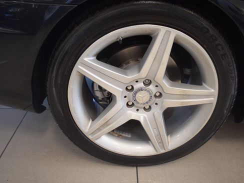 Used 2011 Mercedes-Benz S 550 image 11