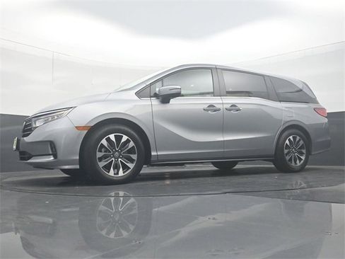 Certified 2024 Honda Odyssey EX-L image 29