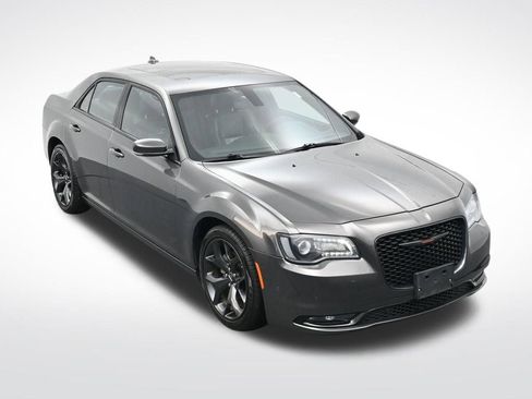 Used 2023 Chrysler 300 S image 18