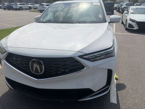 Used 2026 Acura MDX FWD image 2