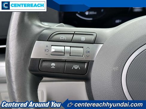 Used 2024 Hyundai Kona Limited AWD/4WD image 21