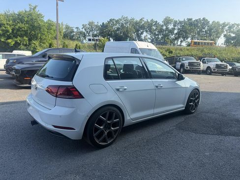 Used 2019 Volkswagen e-Golf SEL Premium FWD image 6