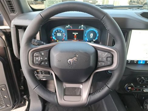 New 2026 Ford Bronco Badlands image 27