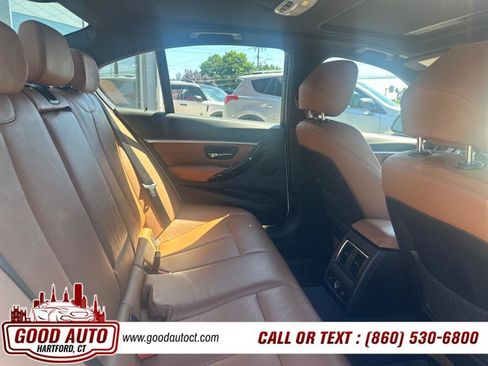 Used 2017 BMW 330i xDrive Sedan image 15