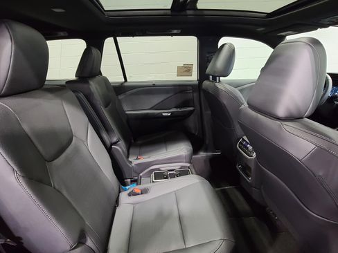 Certified 2026 Lexus TX 350 AWD w/ Technology Package image 39