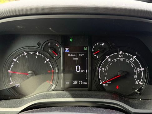 Used 2023 Toyota 4Runner SR5 image 10