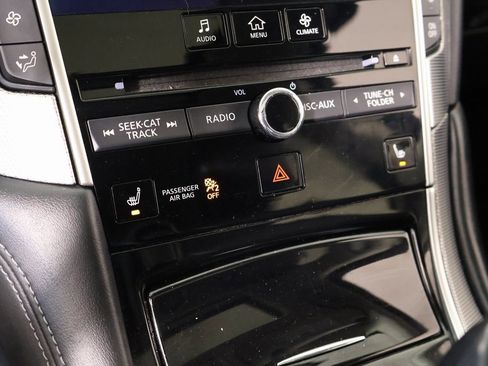 Used 2015 INFINITI Q50 Premium w/ Navigation Package image 8
