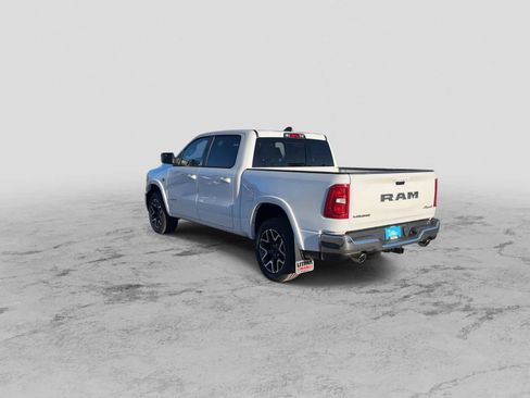 New 2026 RAM 1500 Laramie AWD/4WD image 6