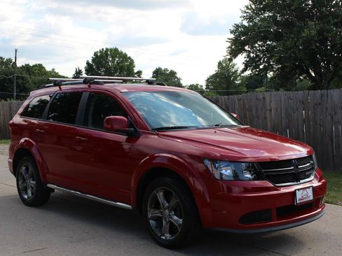 Used 2016 Dodge Journey Crossroad AWD/4WD image 2