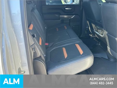 Used 2022 GMC Sierra 2500 AT4 w/ Gooseneck/5TH Wheel Package image 19