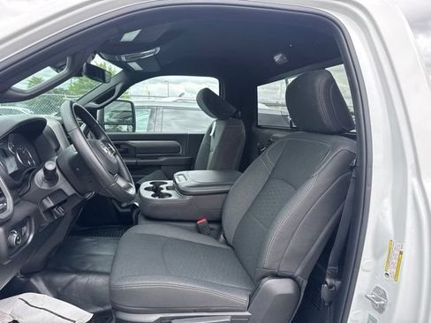 Used 2026 RAM 2500 Tradesman AWD/4WD image 4