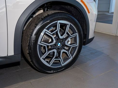 New 2026 BMW X2 xDrive28i w/ Convenience Package image 6