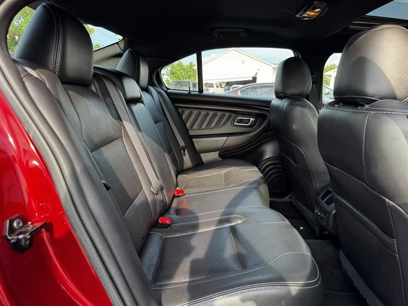 Used 2015 Ford Taurus Limited w/ Equipment Group 301A FWD image 11