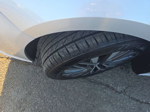 Used 2024 Nissan Altima 2.5 SV FWD image 25