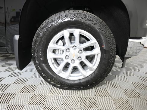 New 2026 Chevrolet Silverado 1500 LT w/ Z71 Off-Road Package image 14