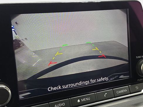 Used 2023 Nissan Rogue SV image 23