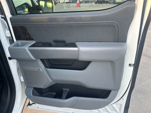 Used 2021 Ford F150 Lariat w/ Equipment Group 501A Mid image 25