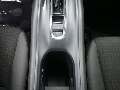 Used 2021 Honda HR-V LX image 18