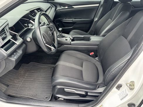 Used 2019 Honda Civic Sport image 13