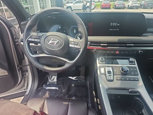 Used 2025 Hyundai Palisade Calligraphy AWD/4WD image 17