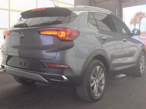 Used 2022 Buick Encore GX Essence w/ Advanced Technology Package AWD/4WD image 4