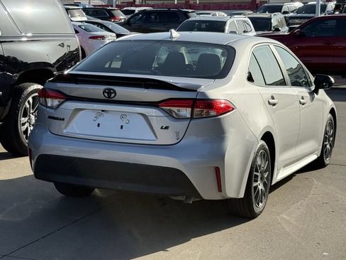 Used 2024 Toyota Corolla LE FWD image 4