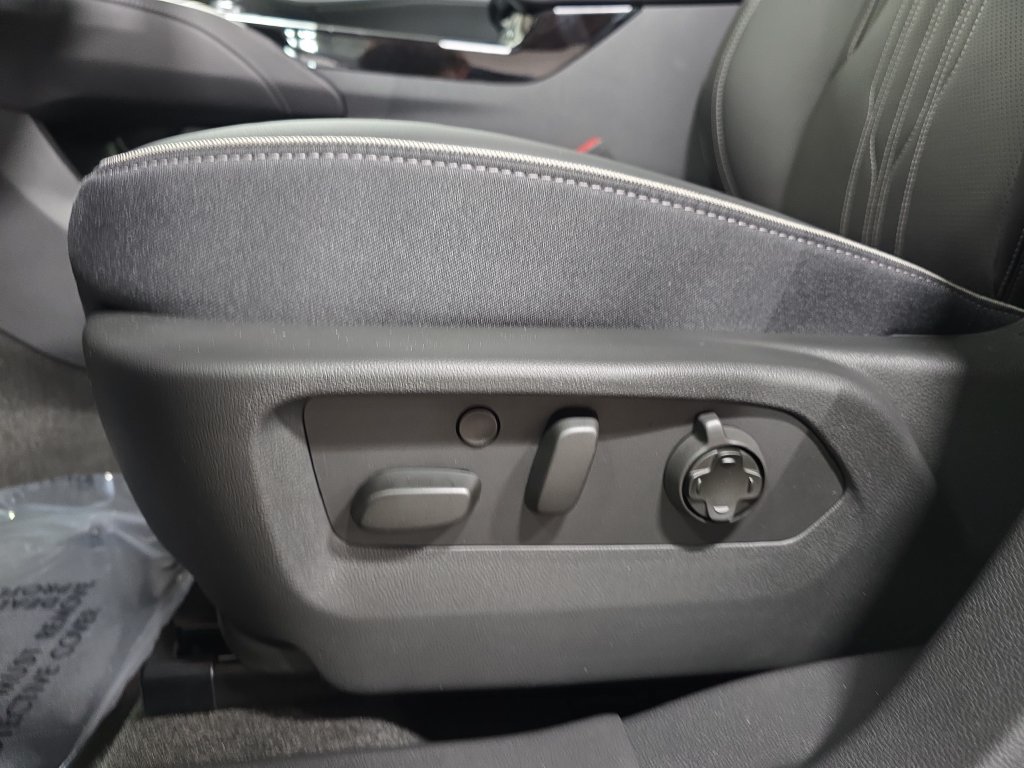New 2026 Buick Envision Avenir AWD/4WD image 31