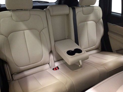 Used 2023 Jeep Grand Cherokee Limited w/ Trailer Tow Prep Group (B) image 25