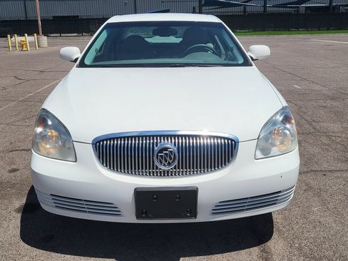 Used 2009 Buick Lucerne CXL FWD image 3