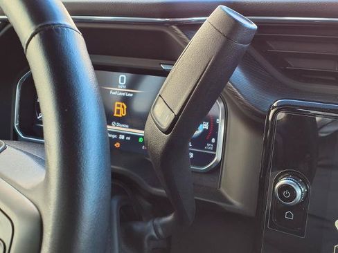 Used 2025 GMC Sierra 2500 Denali Ultimate AWD/4WD image 14