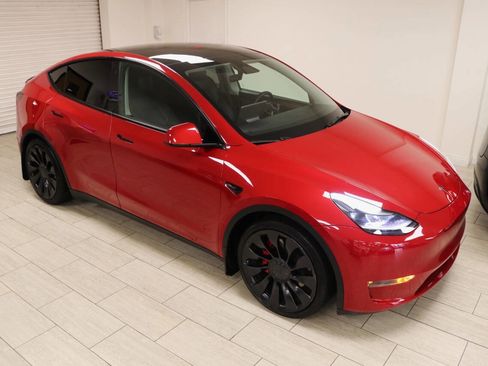 Used 2023 Tesla Model Y Performance image 85