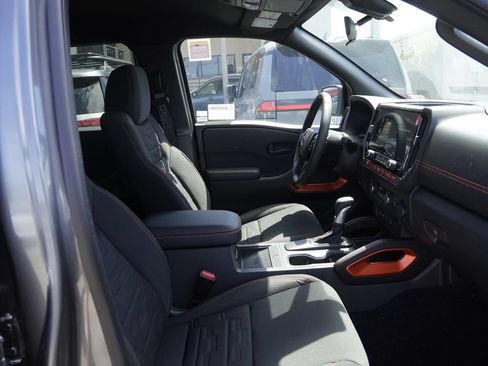 New 2026 Nissan Frontier Pro-X w/ Pro-X Convenience Package RWD image 17