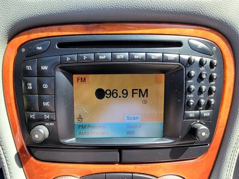 Used 2003 Mercedes-Benz SL 500 image 36