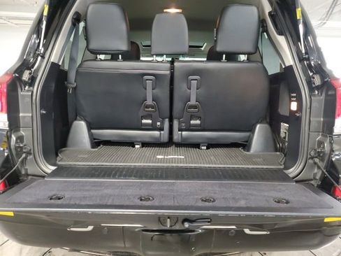 Used 2015 Lexus LX 570 570 image 8